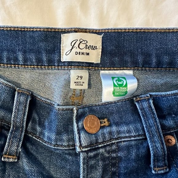 J.Crew 9" High-rise Toothpick Jean with cut hem Sz 28 - Picture 3 of 4